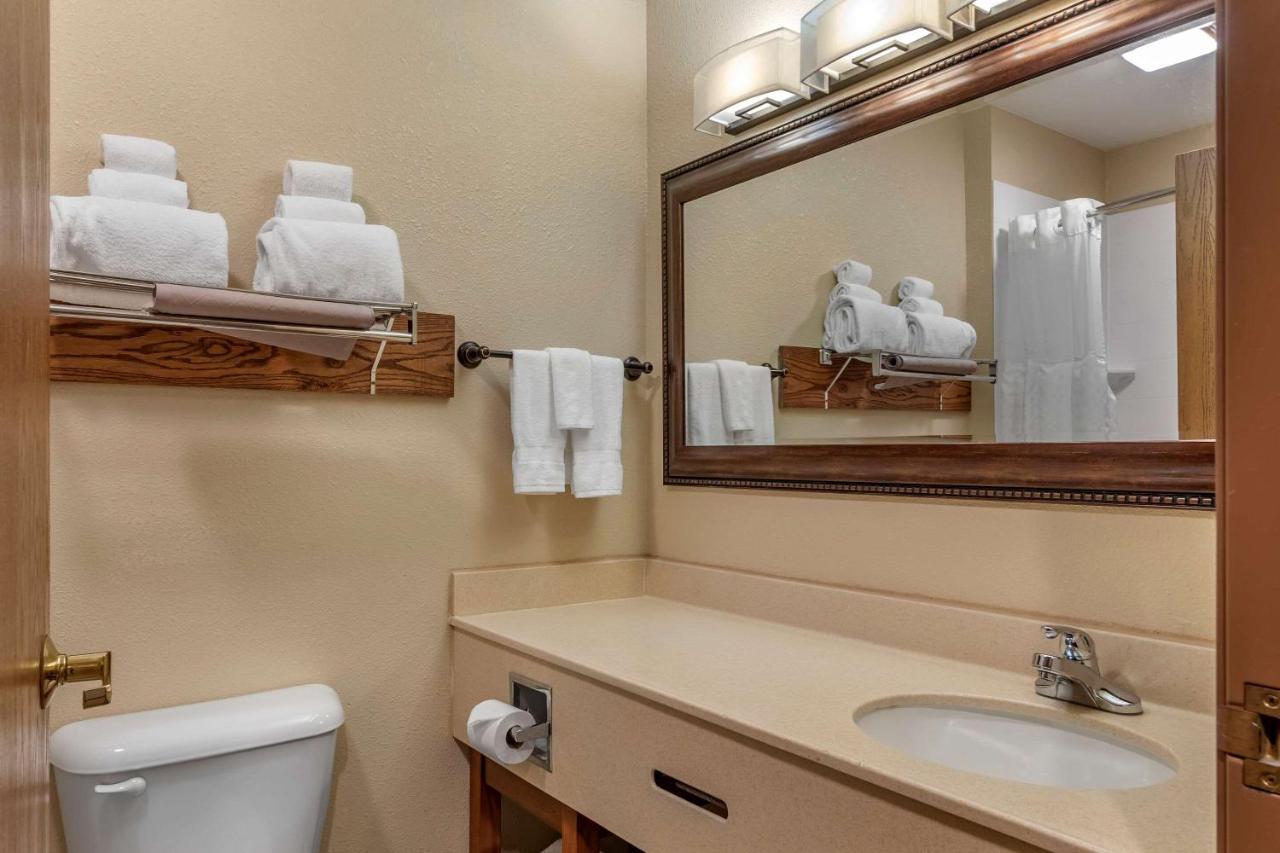 Comfort Inn Warrensburg Station Dış mekan fotoğraf