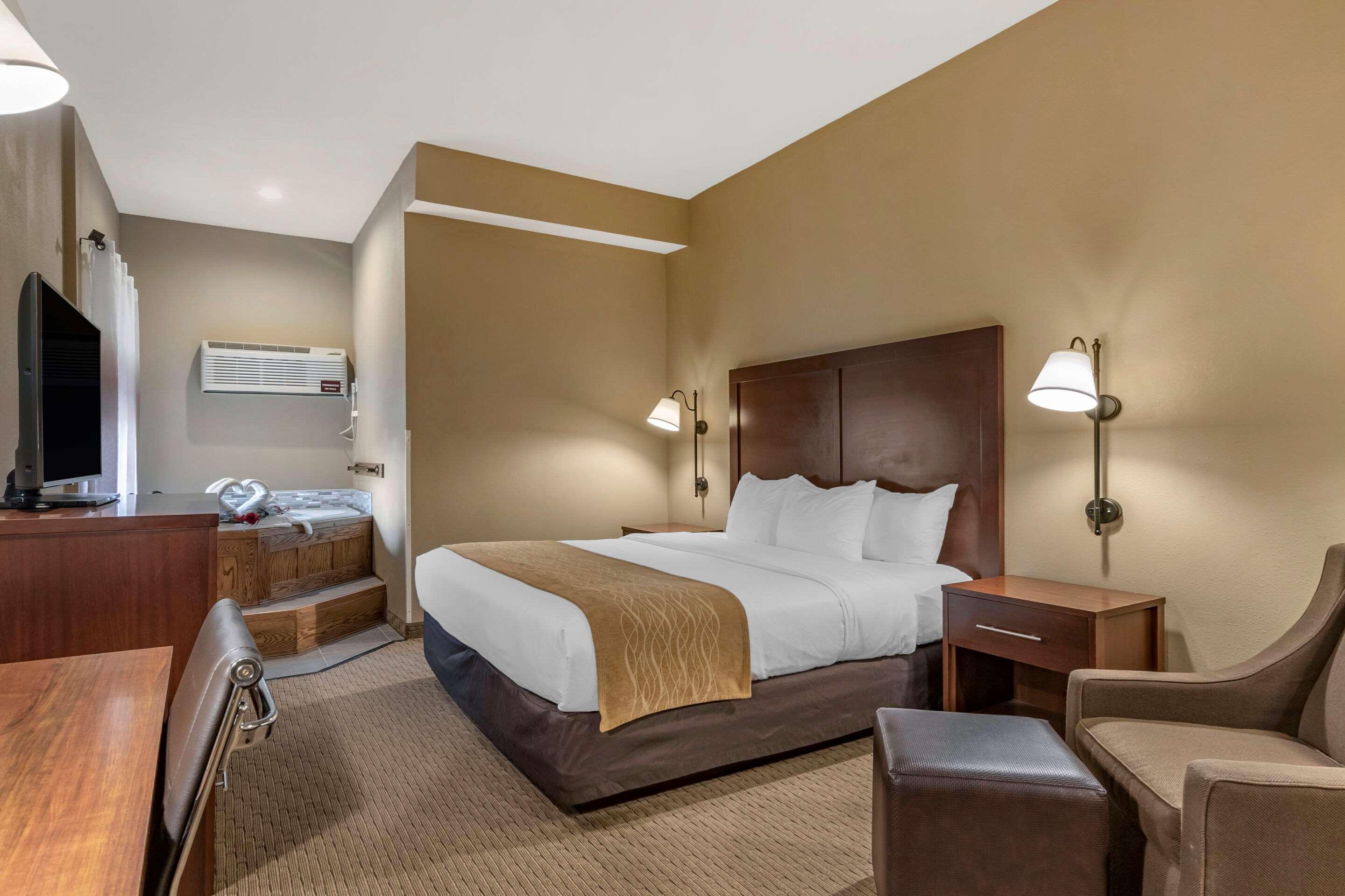 Comfort Inn Warrensburg Station Dış mekan fotoğraf