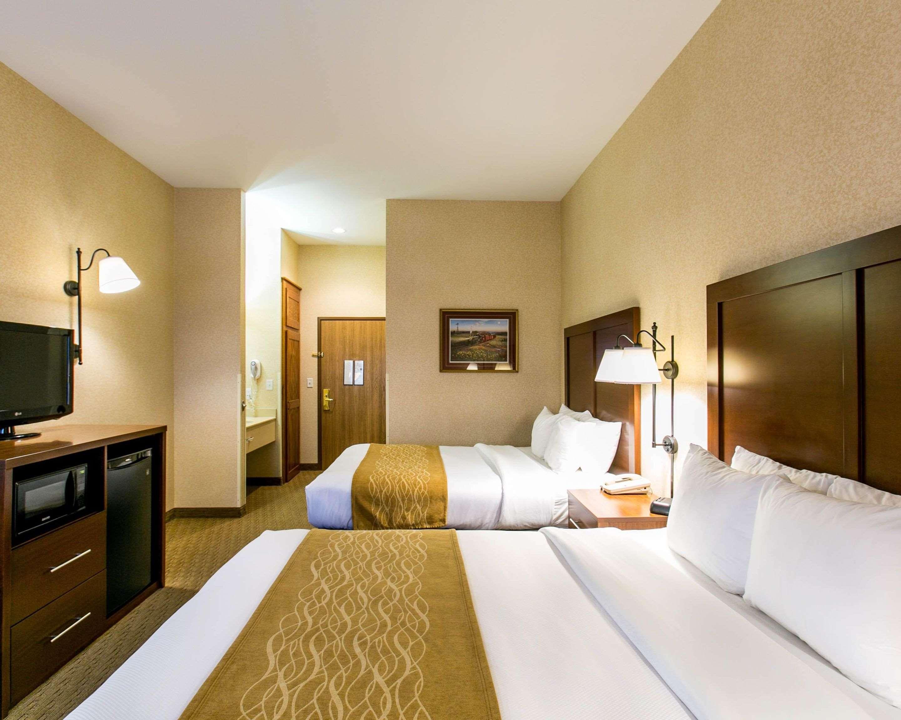 Comfort Inn Warrensburg Station Dış mekan fotoğraf
