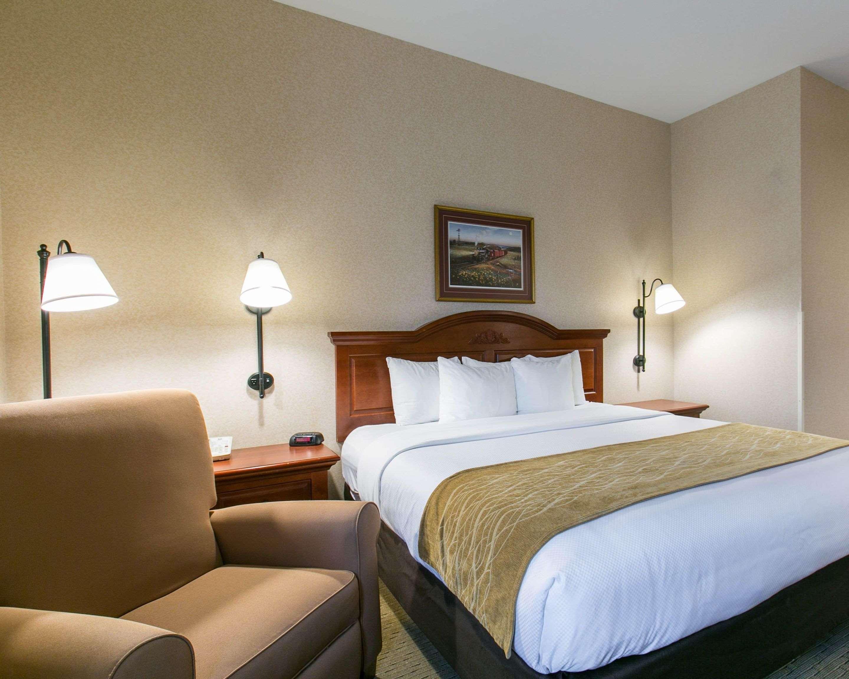 Comfort Inn Warrensburg Station Dış mekan fotoğraf