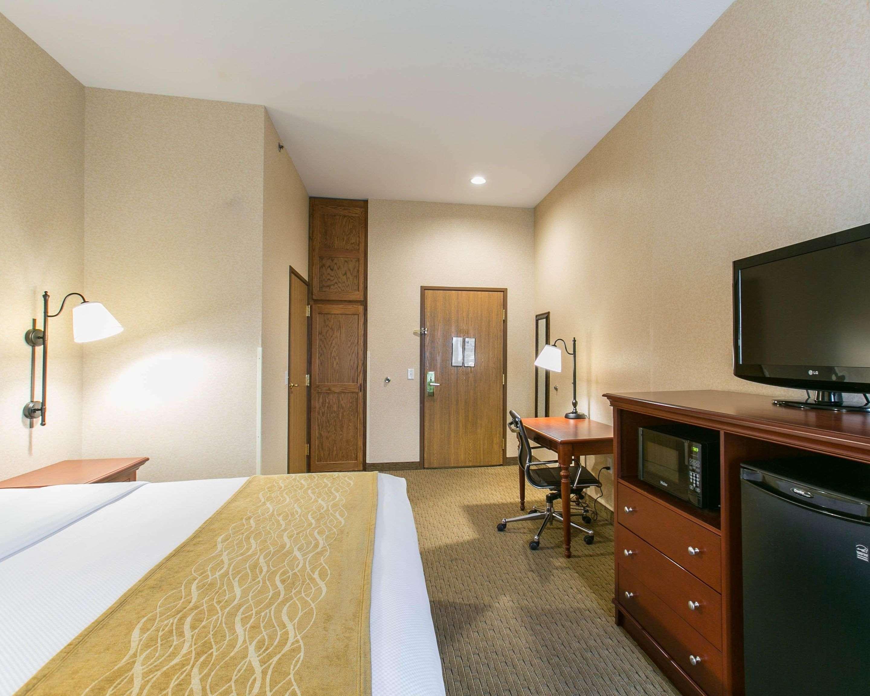 Comfort Inn Warrensburg Station Dış mekan fotoğraf
