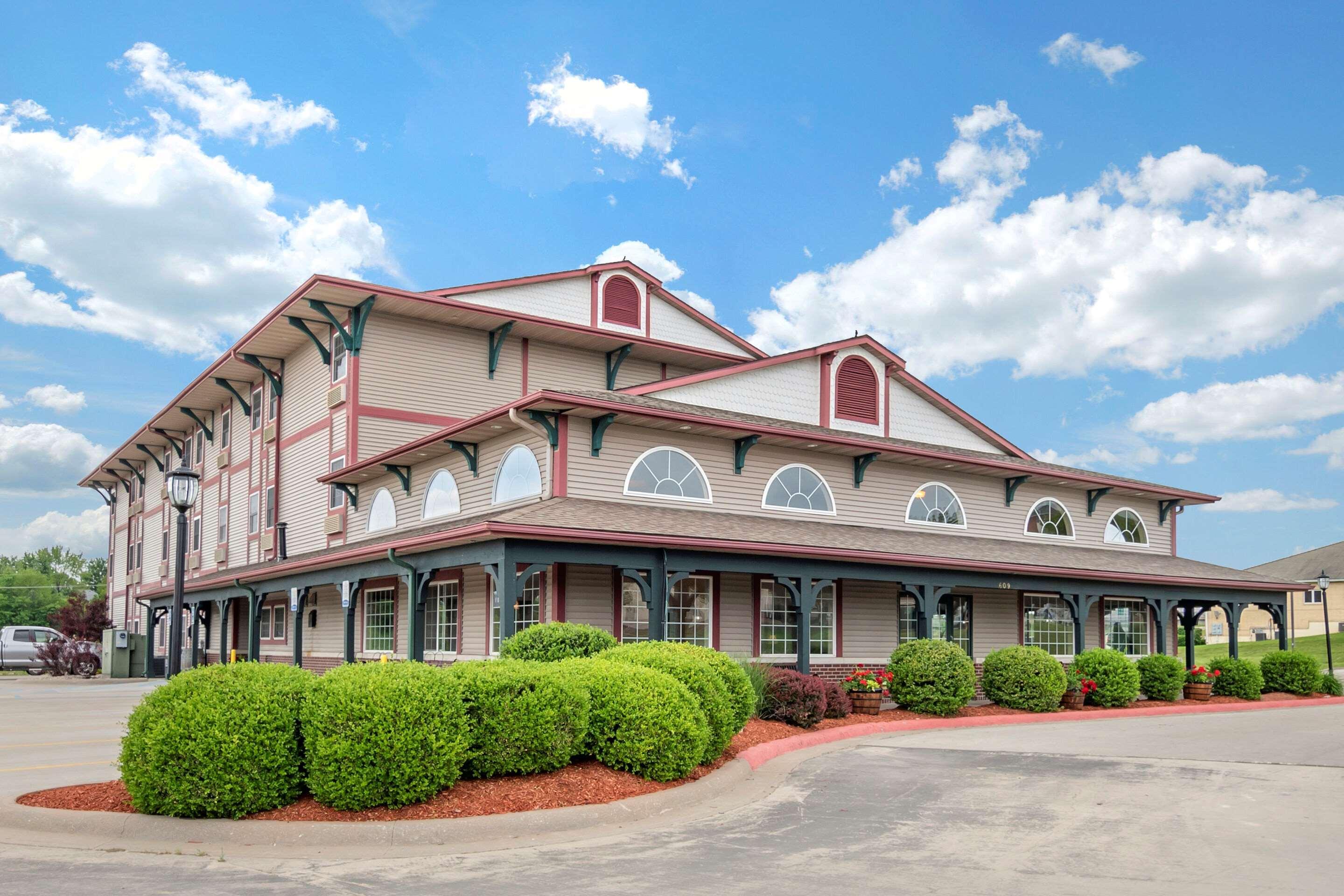Comfort Inn Warrensburg Station Dış mekan fotoğraf